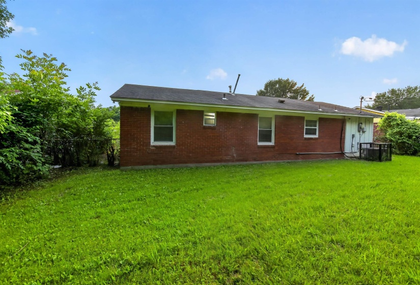 3994 LEECH RD, Memphis, Tennessee 38109, 3 Bedrooms Bedrooms, 6 Rooms Rooms,1 BathroomBathrooms,Residential,For Sale,LEECH,10224865