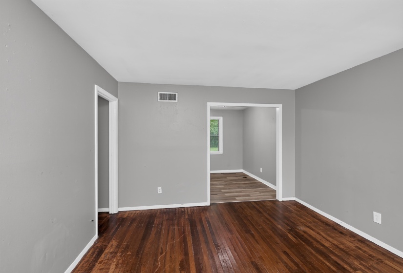 4622 WINDWARD DR, Memphis, Tennessee 38109, 3 Bedrooms Bedrooms, 5 Rooms Rooms,1 BathroomBathrooms,Residential,For Sale,WINDWARD,10224866
