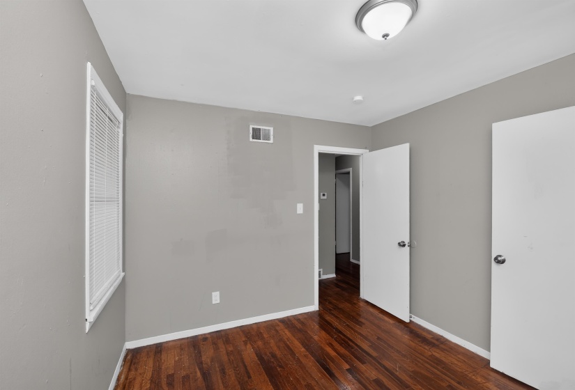 4622 WINDWARD DR, Memphis, Tennessee 38109, 3 Bedrooms Bedrooms, 5 Rooms Rooms,1 BathroomBathrooms,Residential,For Sale,WINDWARD,10224866