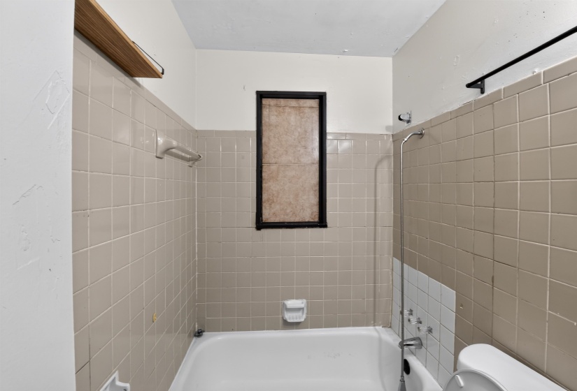 4622 WINDWARD DR, Memphis, Tennessee 38109, 3 Bedrooms Bedrooms, 5 Rooms Rooms,1 BathroomBathrooms,Residential,For Sale,WINDWARD,10224866