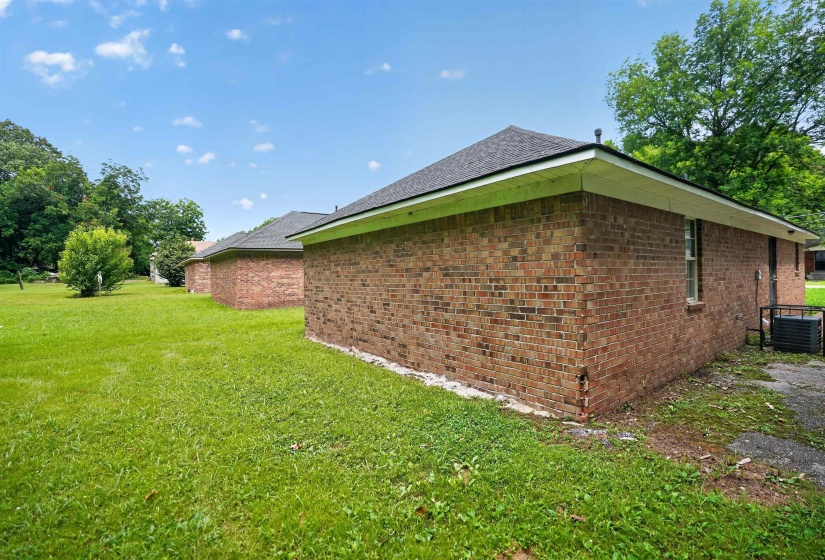 3871 FIZER AVE, Memphis, Tennessee 38111, 3 Bedrooms Bedrooms, 5 Rooms Rooms,2 BathroomsBathrooms,Residential,For Sale,FIZER,10224868