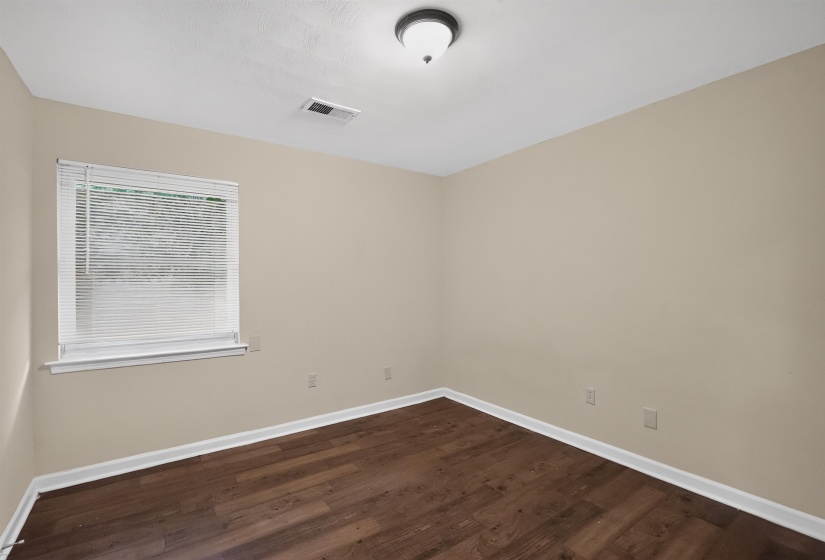 3433 BEECH GROVE RD, Memphis, Tennessee 38118, 3 Bedrooms Bedrooms, 7 Rooms Rooms,1 BathroomBathrooms,Residential,For Sale,BEECH GROVE,10224869