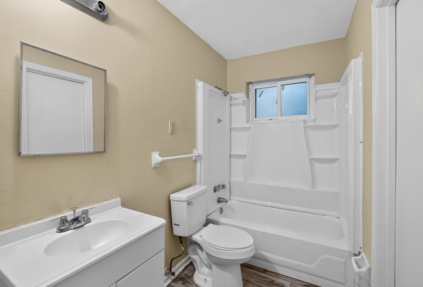 3433 BEECH GROVE RD, Memphis, Tennessee 38118, 3 Bedrooms Bedrooms, 7 Rooms Rooms,1 BathroomBathrooms,Residential,For Sale,BEECH GROVE,10224869