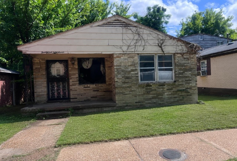 2157 WABASH AVE, Memphis, Tennessee 38114, 3 Bedrooms Bedrooms, 6 Rooms Rooms,1.1 BathroomsBathrooms,Residential,For Sale,WABASH,10224870