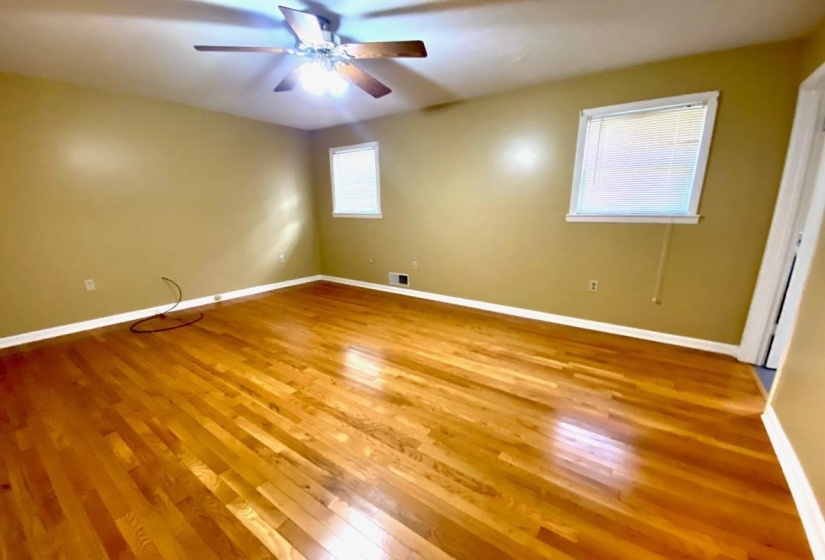 1535 CHRISTINE CV, Covington, Tennessee 38019, 3 Bedrooms Bedrooms, 9 Rooms Rooms,2 BathroomsBathrooms,Residential,For Sale,CHRISTINE,10224873