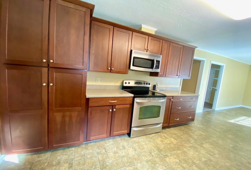 1535 CHRISTINE CV, Covington, Tennessee 38019, 3 Bedrooms Bedrooms, 9 Rooms Rooms,2 BathroomsBathrooms,Residential,For Sale,CHRISTINE,10224873