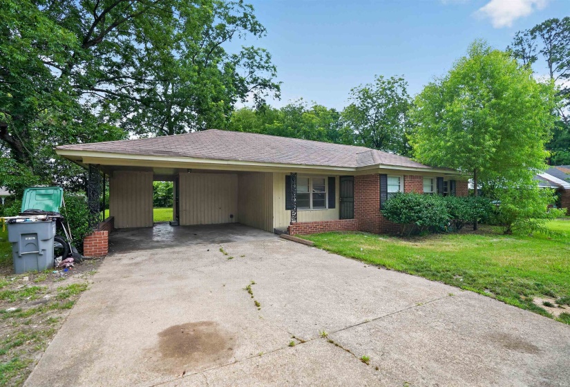 4424 MICKEY DR, Memphis, Tennessee 38116, 3 Bedrooms Bedrooms, 6 Rooms Rooms,2 BathroomsBathrooms,Residential,For Sale,MICKEY,10224874