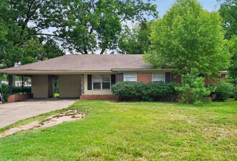 4424 MICKEY DR, Memphis, Tennessee 38116, 3 Bedrooms Bedrooms, 6 Rooms Rooms,2 BathroomsBathrooms,Residential,For Sale,MICKEY,10224874
