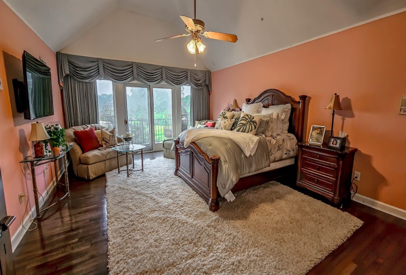8332 COUNTRYWOOD FWY, Memphis, Tennessee 38016, 4 Bedrooms Bedrooms, 11 Rooms Rooms,4.2 BathroomsBathrooms,Residential,For Sale,COUNTRYWOOD,10224882