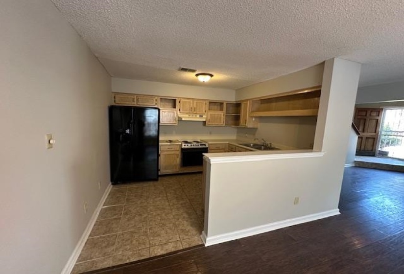 1615 SORGHUM MILL DR, Memphis, Tennessee 38016, 2 Bedrooms Bedrooms, 5 Rooms Rooms,2 BathroomsBathrooms,Residential,For Sale,SORGHUM MILL,10224884
