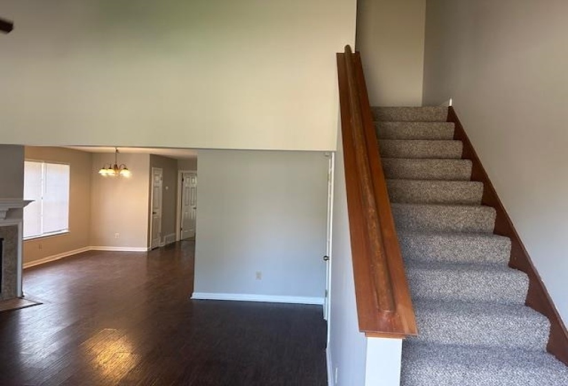 1615 SORGHUM MILL DR, Memphis, Tennessee 38016, 2 Bedrooms Bedrooms, 5 Rooms Rooms,2 BathroomsBathrooms,Residential,For Sale,SORGHUM MILL,10224884