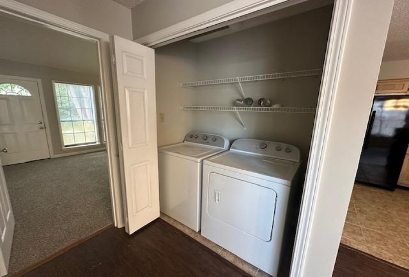 1615 SORGHUM MILL DR, Memphis, Tennessee 38016, 2 Bedrooms Bedrooms, 5 Rooms Rooms,2 BathroomsBathrooms,Residential,For Sale,SORGHUM MILL,10224884