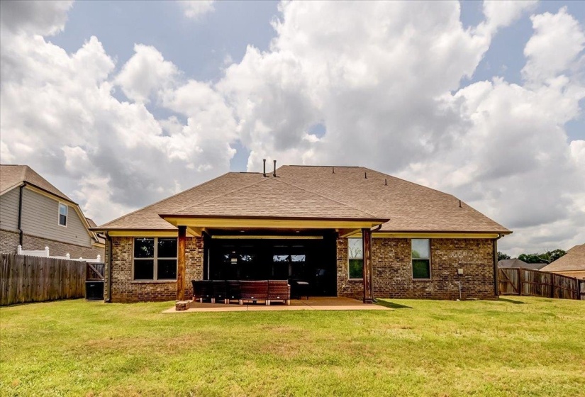 4684 KINGS FOREST DR, Bartlett, Tennessee 38135, 5 Bedrooms Bedrooms, 11 Rooms Rooms,3 BathroomsBathrooms,Residential,For Sale,KINGS FOREST,10224889