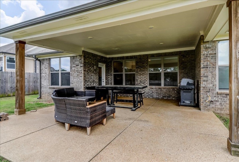 4684 KINGS FOREST DR, Bartlett, Tennessee 38135, 5 Bedrooms Bedrooms, 11 Rooms Rooms,3 BathroomsBathrooms,Residential,For Sale,KINGS FOREST,10224889