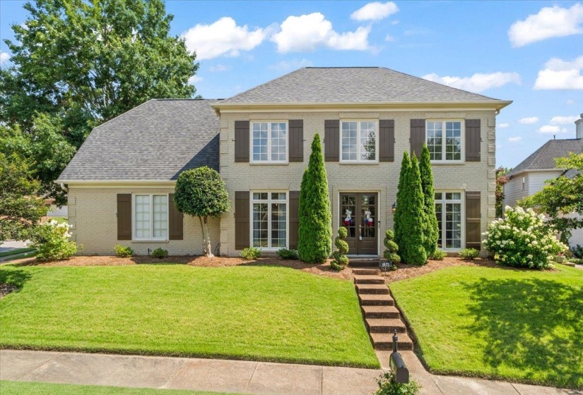 1671 FORSYTHE TRAIL TRL, Collierville, Tennessee 38017, 4 Bedrooms Bedrooms, 8 Rooms Rooms,2.1 BathroomsBathrooms,Residential,For Sale,FORSYTHE TRAIL,10224891