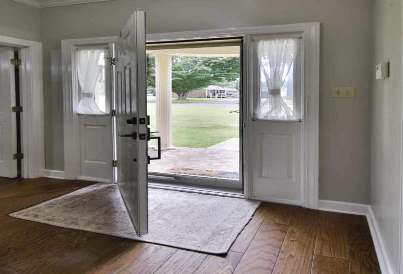104 MILLER RD, Covington, Tennessee 38019, 3 Bedroom Bedrooms, 7 Room Rooms,2.1 BathroomBathrooms,Residential,For Sale,MILLER,0,10224893