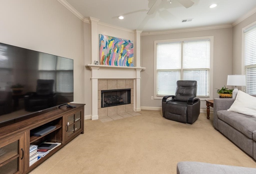 8960 GROVELAWN CV, Germantown, Tennessee 38139, 4 Bedrooms Bedrooms, 10 Rooms Rooms,3.1 BathroomsBathrooms,Residential,For Sale,GROVELAWN,10224898