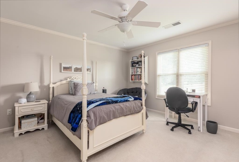 8960 GROVELAWN CV, Germantown, Tennessee 38139, 4 Bedrooms Bedrooms, 10 Rooms Rooms,3.1 BathroomsBathrooms,Residential,For Sale,GROVELAWN,10224898
