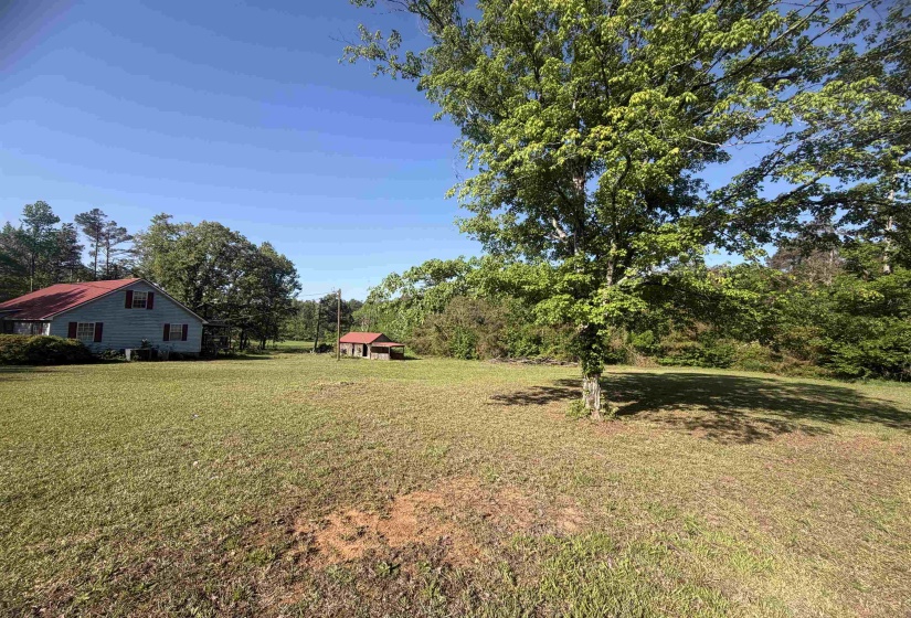 978 PURON RD, Adamsville, Tennessee 38310-4326, 4 Bedrooms Bedrooms, 10 Rooms Rooms,3 BathroomsBathrooms,Residential,For Sale,PURON,10224899