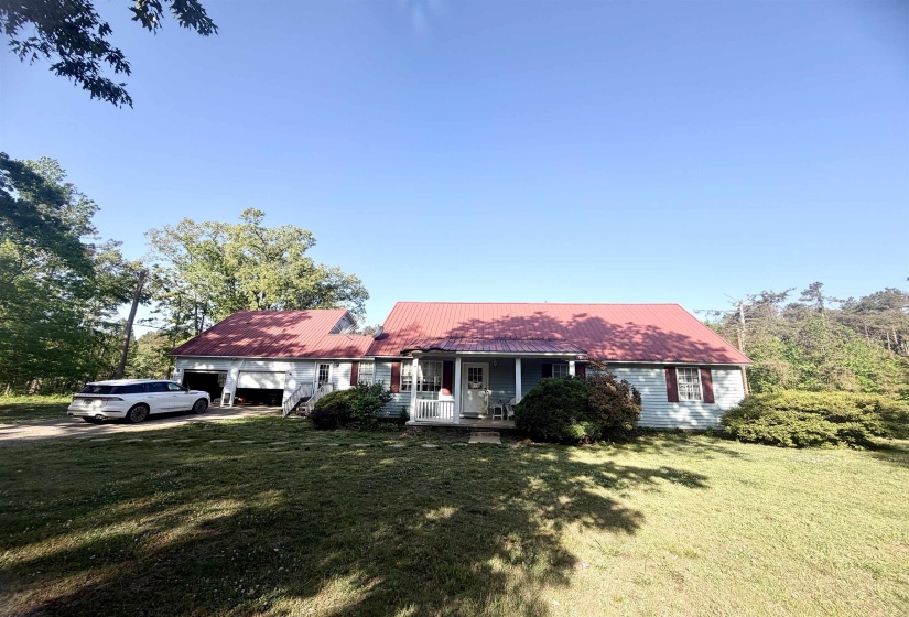 978 PURON RD, Adamsville, Tennessee 38310-4326, 4 Bedrooms Bedrooms, 10 Rooms Rooms,3 BathroomsBathrooms,Residential,For Sale,PURON,10224899