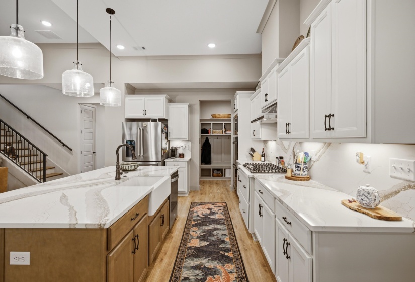 619 MOUNT LAUREL DR, Collierville, Tennessee 38017, 4 Bedrooms Bedrooms, 13 Rooms Rooms,3 BathroomsBathrooms,Residential,For Sale,MOUNT LAUREL,10224900