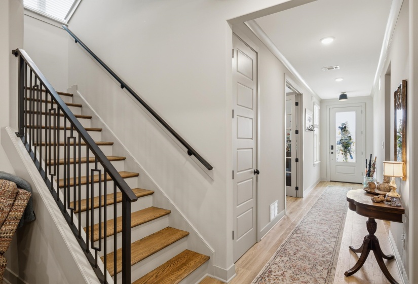 619 MOUNT LAUREL DR, Collierville, Tennessee 38017, 4 Bedrooms Bedrooms, 13 Rooms Rooms,3 BathroomsBathrooms,Residential,For Sale,MOUNT LAUREL,10224900