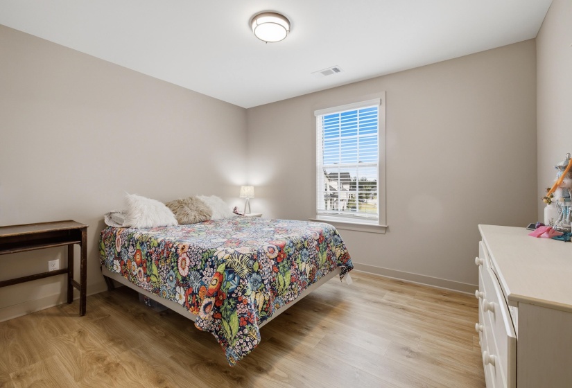 619 MOUNT LAUREL DR, Collierville, Tennessee 38017, 4 Bedrooms Bedrooms, 13 Rooms Rooms,3 BathroomsBathrooms,Residential,For Sale,MOUNT LAUREL,10224900