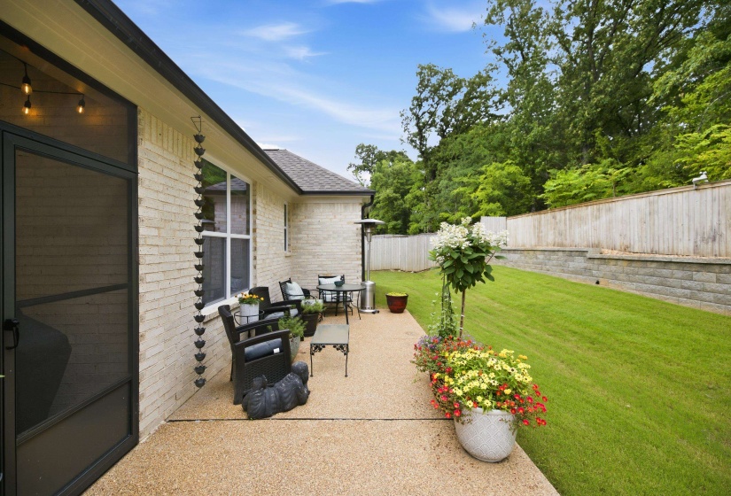 619 MOUNT LAUREL DR, Collierville, Tennessee 38017, 4 Bedrooms Bedrooms, 13 Rooms Rooms,3 BathroomsBathrooms,Residential,For Sale,MOUNT LAUREL,10224900