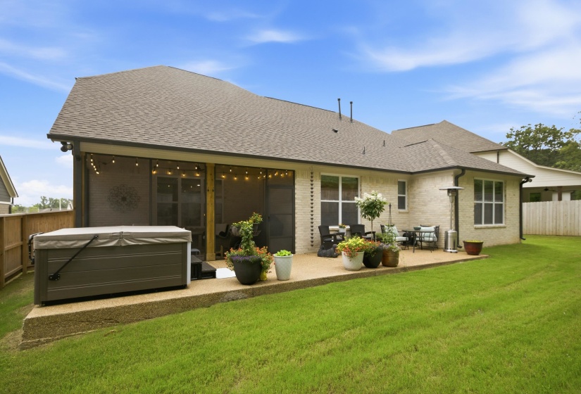 619 MOUNT LAUREL DR, Collierville, Tennessee 38017, 4 Bedrooms Bedrooms, 13 Rooms Rooms,3 BathroomsBathrooms,Residential,For Sale,MOUNT LAUREL,10224900