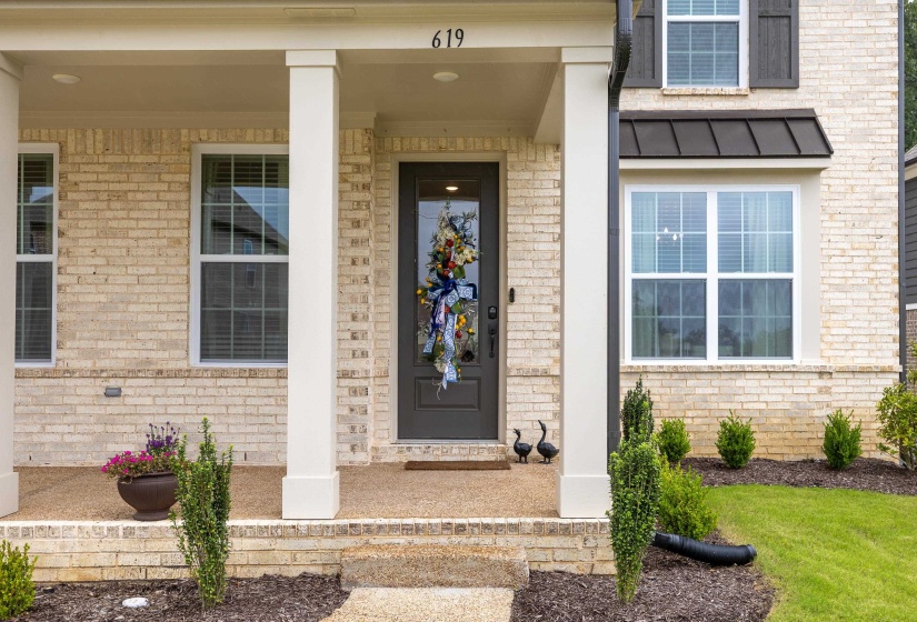 619 MOUNT LAUREL DR, Collierville, Tennessee 38017, 4 Bedrooms Bedrooms, 13 Rooms Rooms,3 BathroomsBathrooms,Residential,For Sale,MOUNT LAUREL,10224900