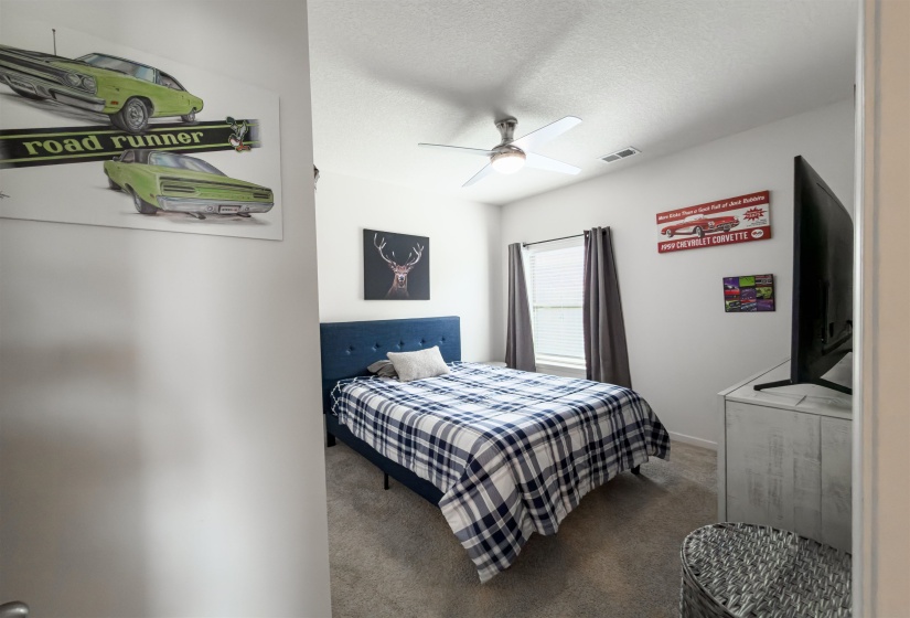 4806 BARRETT OAKS DR, Millington, Tennessee 38053-5020, 4 Bedrooms Bedrooms, 7 Rooms Rooms,2 BathroomsBathrooms,Residential,For Sale,BARRETT OAKS,10224901