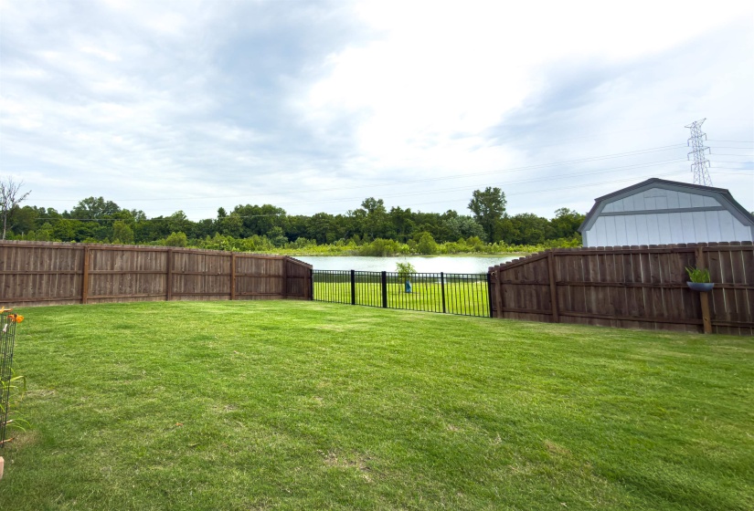 4806 BARRETT OAKS DR, Millington, Tennessee 38053-5020, 4 Bedrooms Bedrooms, 7 Rooms Rooms,2 BathroomsBathrooms,Residential,For Sale,BARRETT OAKS,10224901