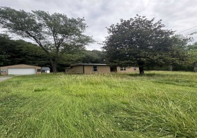 106 COLE RD, Unicorp/Drummonds, Tennessee 38023, 3 Bedrooms Bedrooms, 7 Rooms Rooms,2 BathroomsBathrooms,Residential,For Sale,COLE,10224902