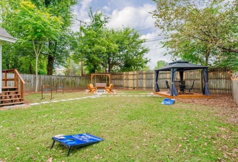 2036 LINDEN AVE, Memphis, Tennessee 38104, 3 Bedrooms Bedrooms, 7 Rooms Rooms,1 BathroomBathrooms,Rental Properties,For Sale,LINDEN,10224919