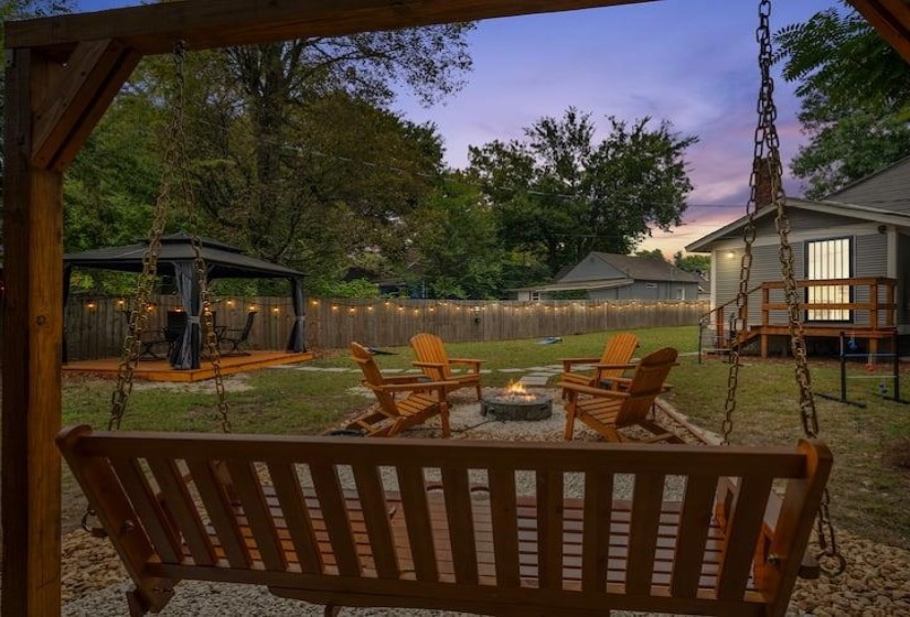 2036 LINDEN AVE, Memphis, Tennessee 38104, 3 Bedrooms Bedrooms, 7 Rooms Rooms,1 BathroomBathrooms,Rental Properties,For Sale,LINDEN,10224919