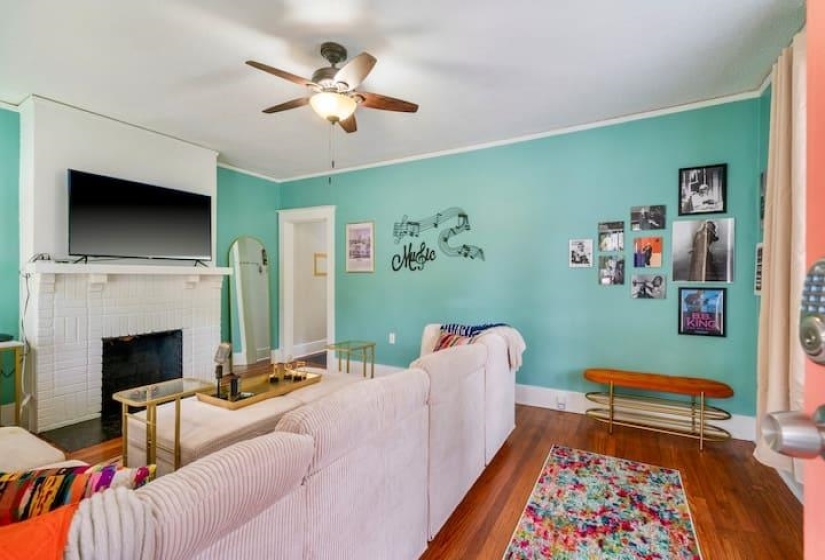 2036 LINDEN AVE, Memphis, Tennessee 38104, 3 Bedrooms Bedrooms, 7 Rooms Rooms,1 BathroomBathrooms,Rental Properties,For Sale,LINDEN,10224919