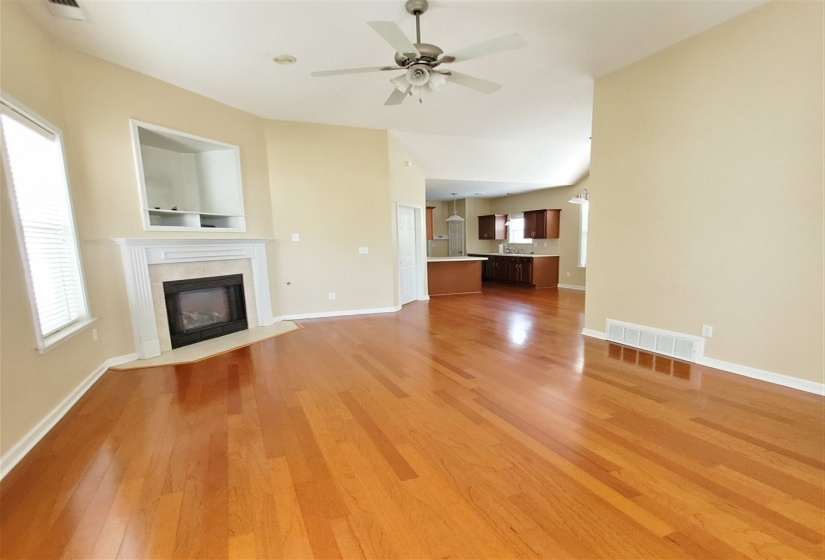 189 FLEETS ISLAND DR, Memphis, Tennessee 38103, 2 Bedrooms Bedrooms, 5 Rooms Rooms,2 BathroomsBathrooms,Rental Properties,For Sale,FLEETS ISLAND,10224927