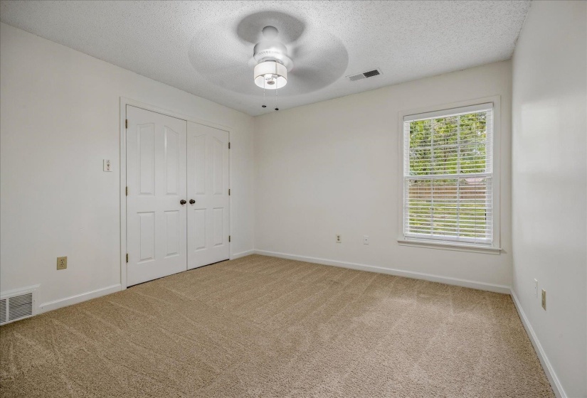 8670 RIVERWOOD FARMS PKY, Memphis, Tennessee 38016, 3 Bedrooms Bedrooms, 7 Rooms Rooms,2.1 BathroomsBathrooms,Residential,For Sale,RIVERWOOD FARMS,10224911