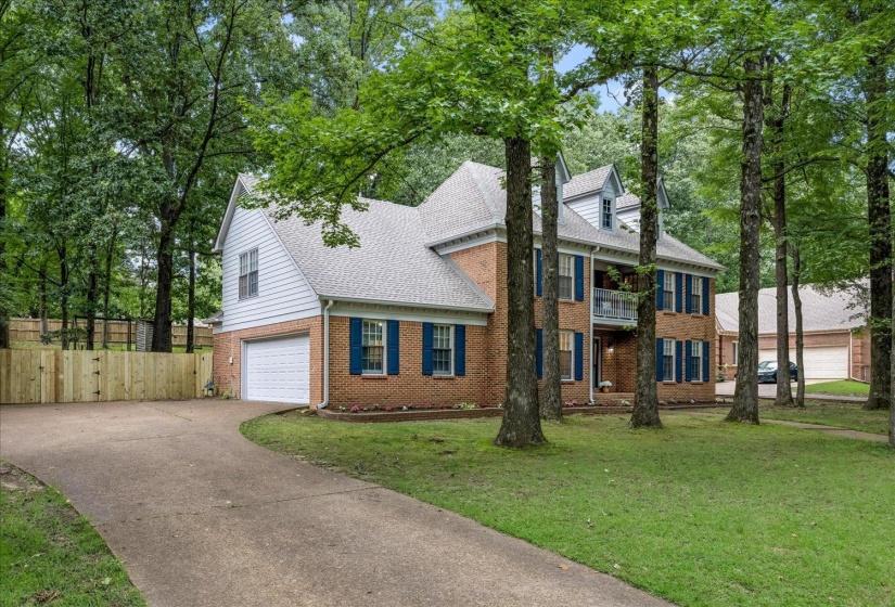 8670 RIVERWOOD FARMS PKY, Memphis, Tennessee 38016, 3 Bedrooms Bedrooms, 7 Rooms Rooms,2.1 BathroomsBathrooms,Residential,For Sale,RIVERWOOD FARMS,10224911