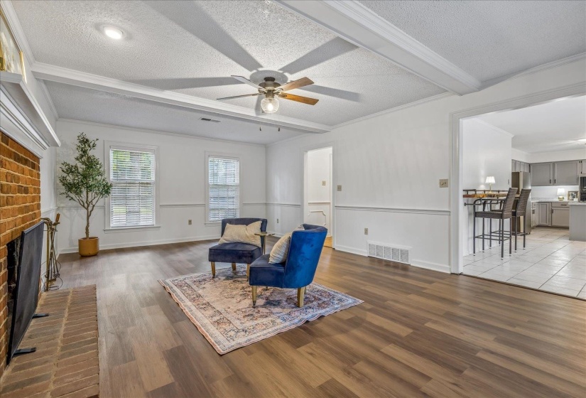 8670 RIVERWOOD FARMS PKY, Memphis, Tennessee 38016, 3 Bedrooms Bedrooms, 7 Rooms Rooms,2.1 BathroomsBathrooms,Residential,For Sale,RIVERWOOD FARMS,10224911