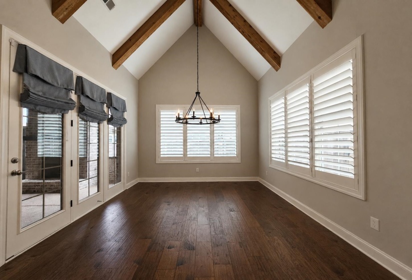 217 CHADWICK WOODS LN, Collierville, Tennessee 38017, 4 Bedrooms Bedrooms, 9 Rooms Rooms,3.1 BathroomsBathrooms,Residential,For Sale,CHADWICK WOODS,10224912