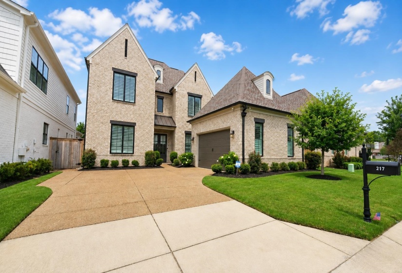 217 CHADWICK WOODS LN, Collierville, Tennessee 38017, 4 Bedrooms Bedrooms, 9 Rooms Rooms,3.1 BathroomsBathrooms,Residential,For Sale,CHADWICK WOODS,10224912
