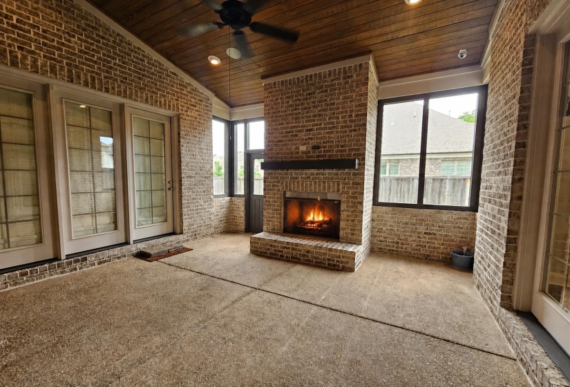217 CHADWICK WOODS LN, Collierville, Tennessee 38017, 4 Bedrooms Bedrooms, 9 Rooms Rooms,3.1 BathroomsBathrooms,Residential,For Sale,CHADWICK WOODS,10224912