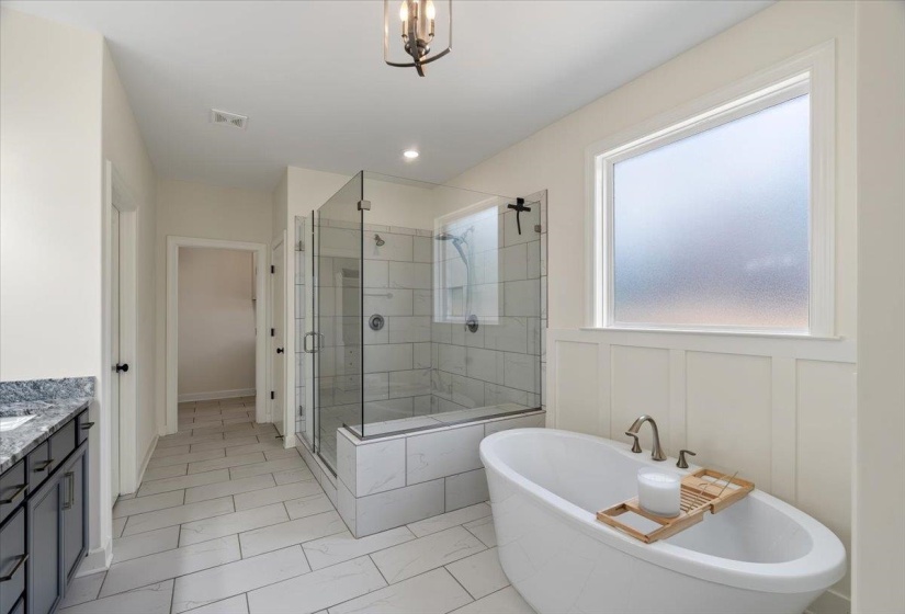 14806 ELM HILL DR, Olive Branch, Mississippi 38654-1078, 5 Bedrooms Bedrooms, 10 Rooms Rooms,3.1 BathroomsBathrooms,Residential,For Sale,ELM HILL,10224913