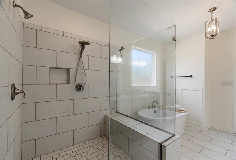 14806 ELM HILL DR, Olive Branch, Mississippi 38654-1078, 5 Bedrooms Bedrooms, 10 Rooms Rooms,3.1 BathroomsBathrooms,Residential,For Sale,ELM HILL,10224913