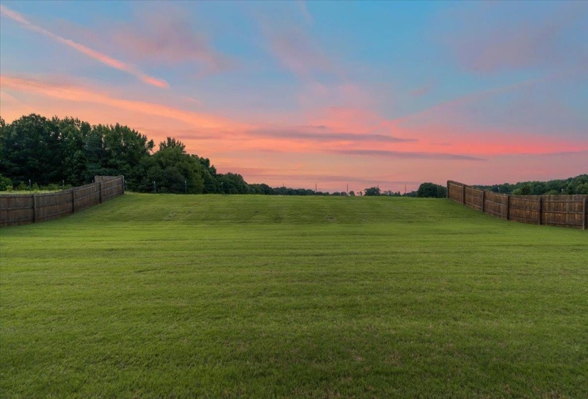 14806 ELM HILL DR, Olive Branch, Mississippi 38654-1078, 5 Bedrooms Bedrooms, 10 Rooms Rooms,3.1 BathroomsBathrooms,Residential,For Sale,ELM HILL,10224913