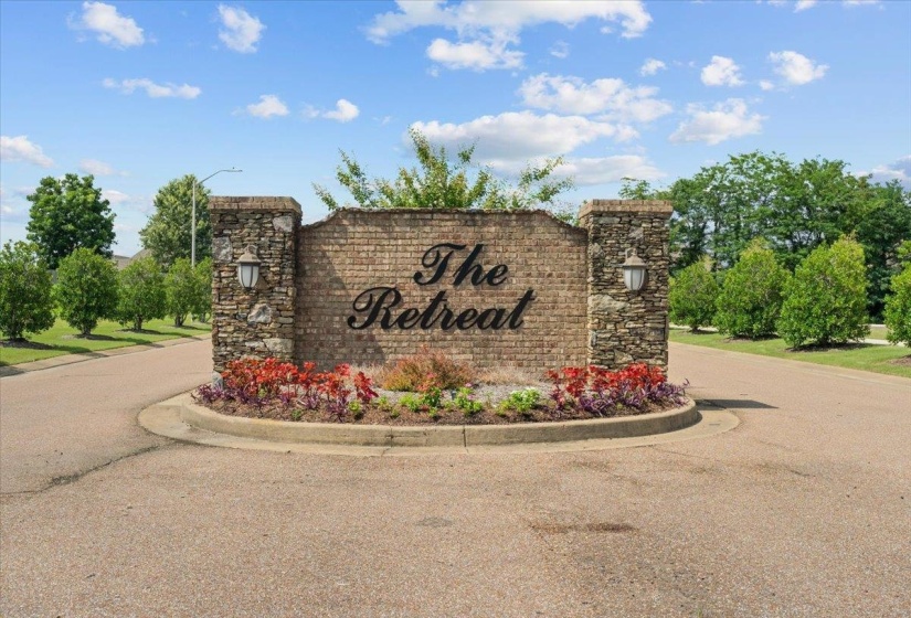 14806 ELM HILL DR, Olive Branch, Mississippi 38654-1078, 5 Bedrooms Bedrooms, 10 Rooms Rooms,3.1 BathroomsBathrooms,Residential,For Sale,ELM HILL,10224913