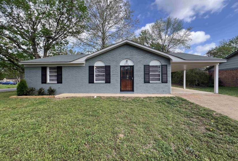 5170 BROKEN OAK DR, Memphis, Tennessee 38127, 3 Bedrooms Bedrooms, 5 Rooms Rooms,1 BathroomBathrooms,Residential,For Sale,BROKEN OAK,10224915