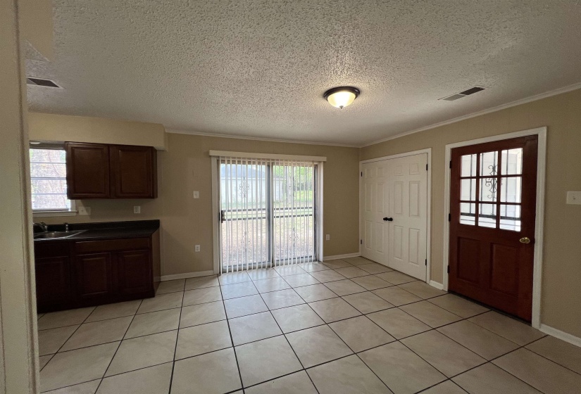 5170 BROKEN OAK DR, Memphis, Tennessee 38127, 3 Bedrooms Bedrooms, 5 Rooms Rooms,1 BathroomBathrooms,Residential,For Sale,BROKEN OAK,10224915