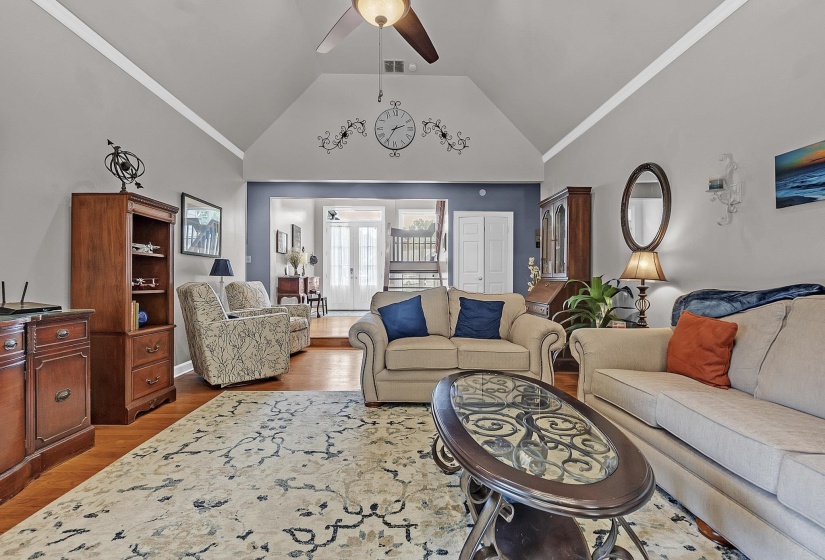 3165 PLANTATION CV, Memphis, Tennessee 38119, 4 Bedrooms Bedrooms, 9 Rooms Rooms,3.1 BathroomsBathrooms,Residential,For Sale,PLANTATION,10224924